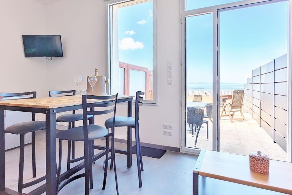 Appartement Pour 3 Personnes Sur La Plage Les Pieds Dans Leau Plonévez-Porzay Exterior photo