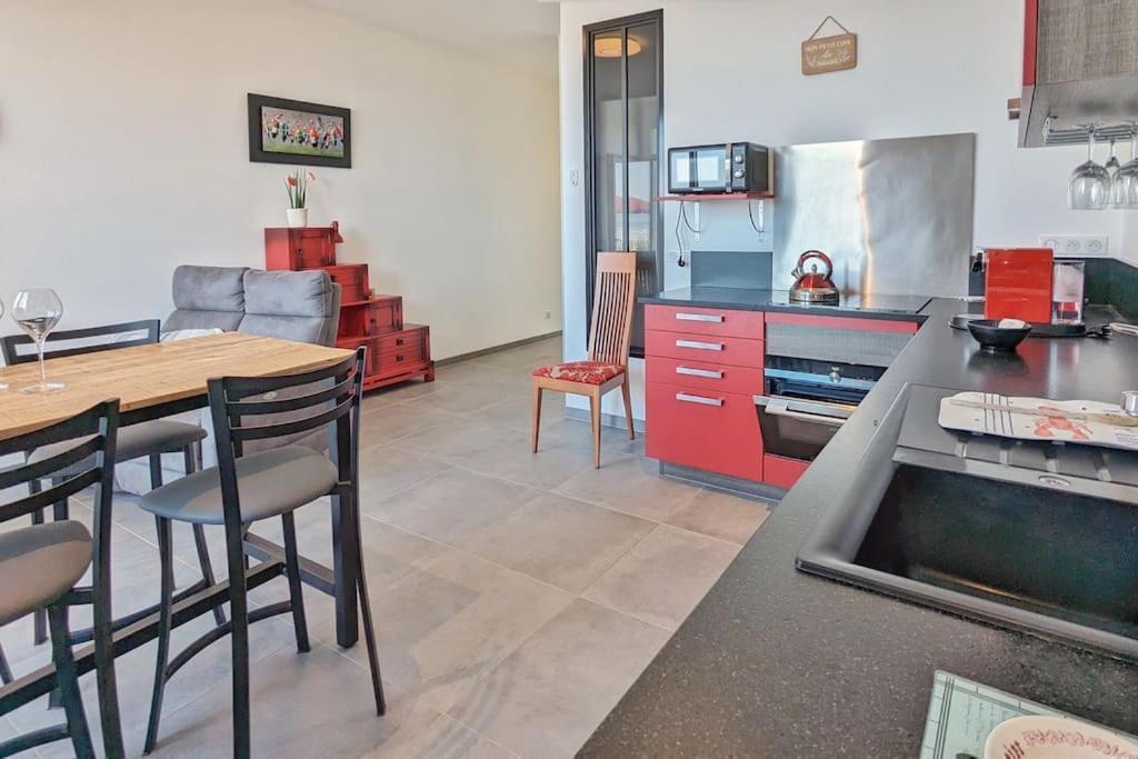 Appartement Pour 3 Personnes Sur La Plage Les Pieds Dans Leau Plonévez-Porzay Exterior photo